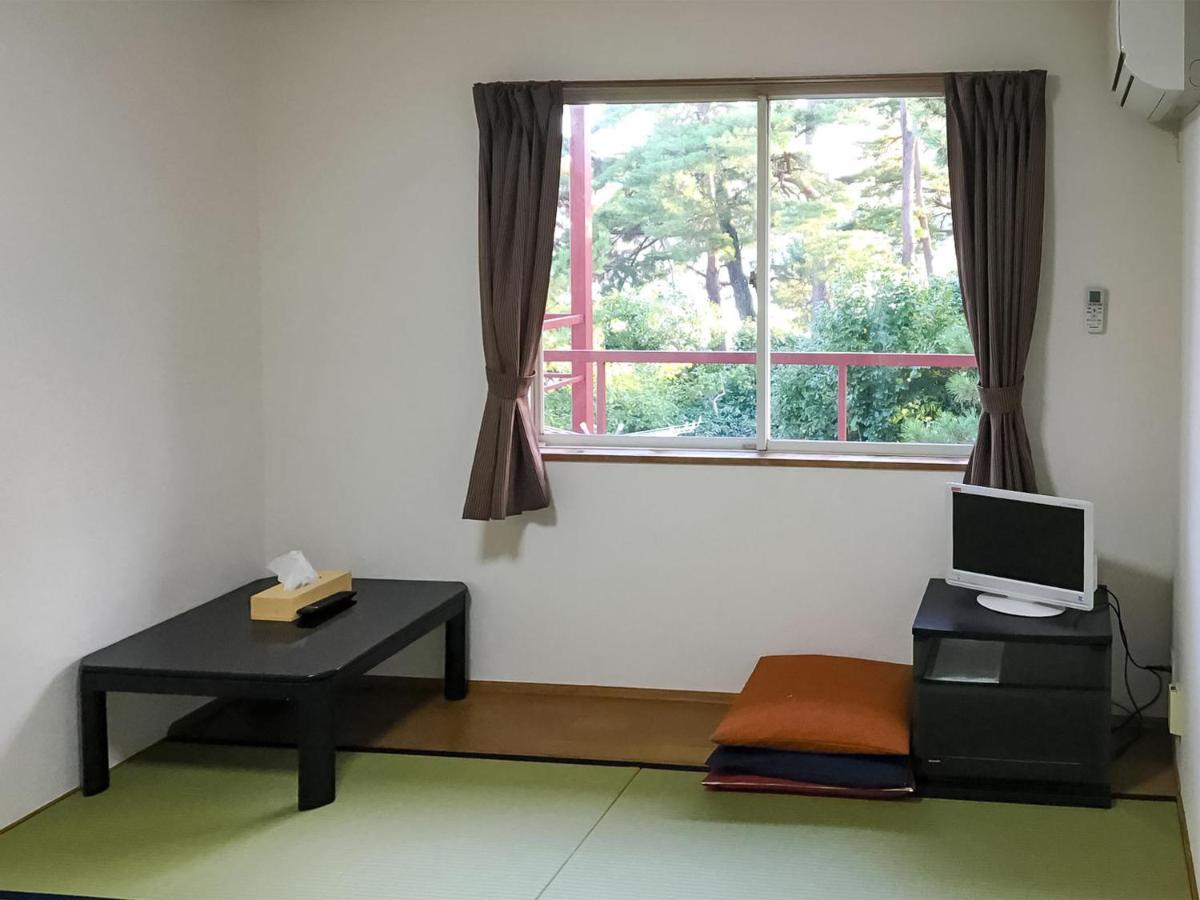 Biwa-Lakeside Cottage B B Dylan Minamikomatsu Eksteriør billede