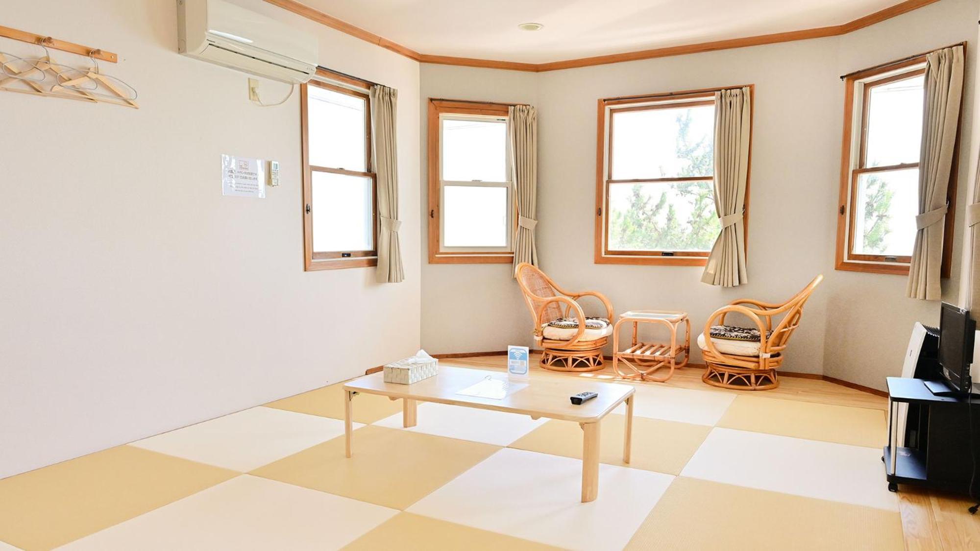 Biwa-Lakeside Cottage B B Dylan Minamikomatsu Værelse billede