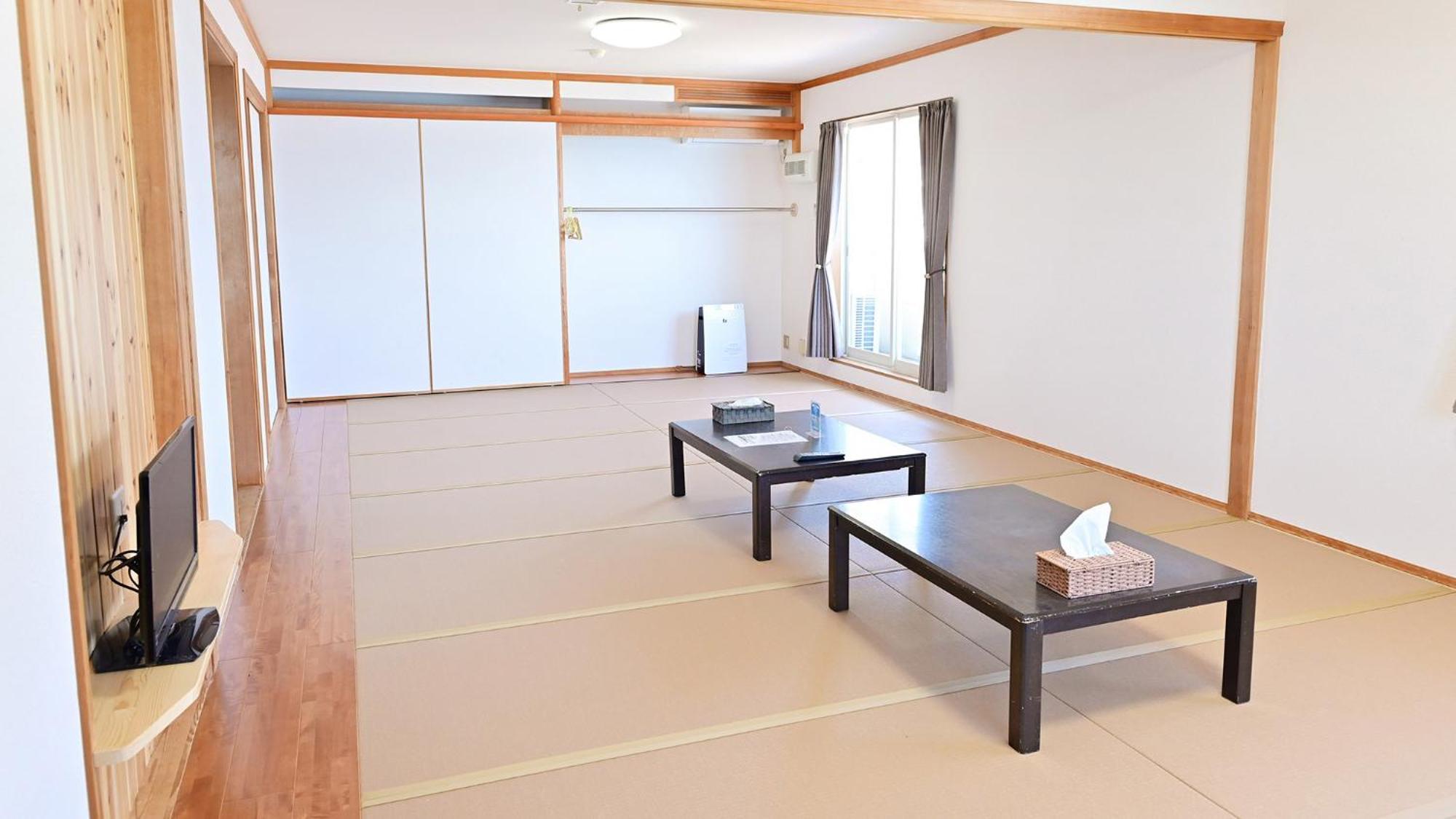 Biwa-Lakeside Cottage B B Dylan Minamikomatsu Værelse billede