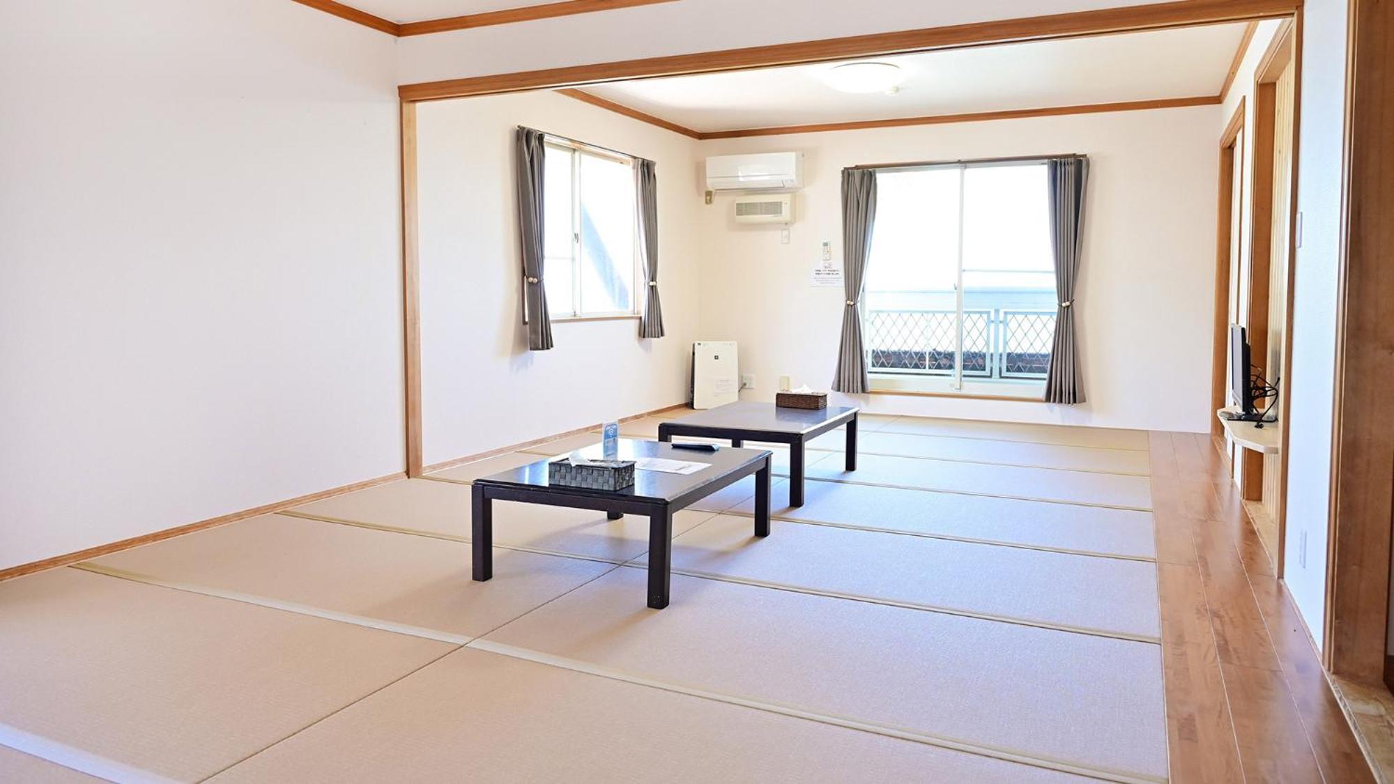 Biwa-Lakeside Cottage B B Dylan Minamikomatsu Værelse billede